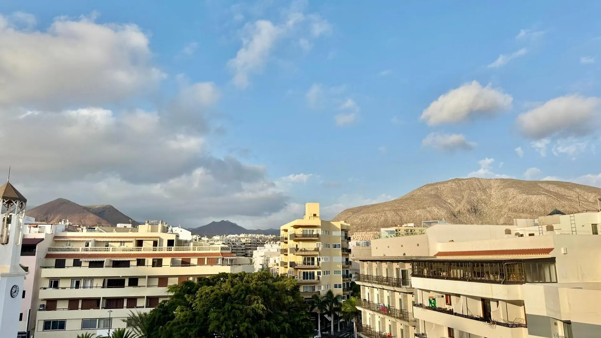 Centrico Apartamento En Playa Los Cristianos - Tenerife Sur أرونا شقة